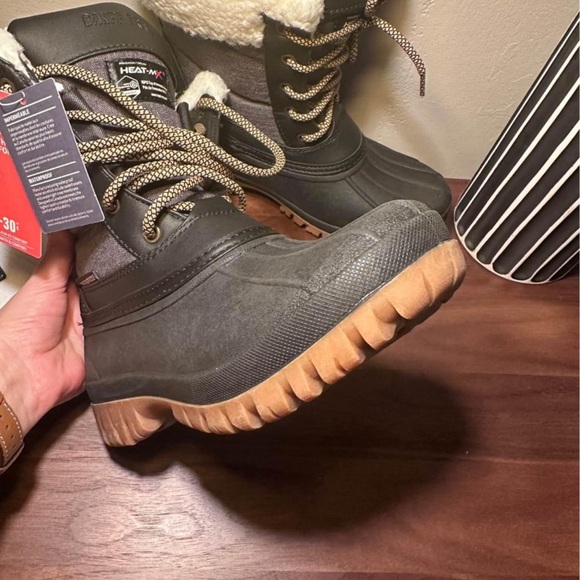 NWIB Banff Trail unisex boots - Picture 3 of 9